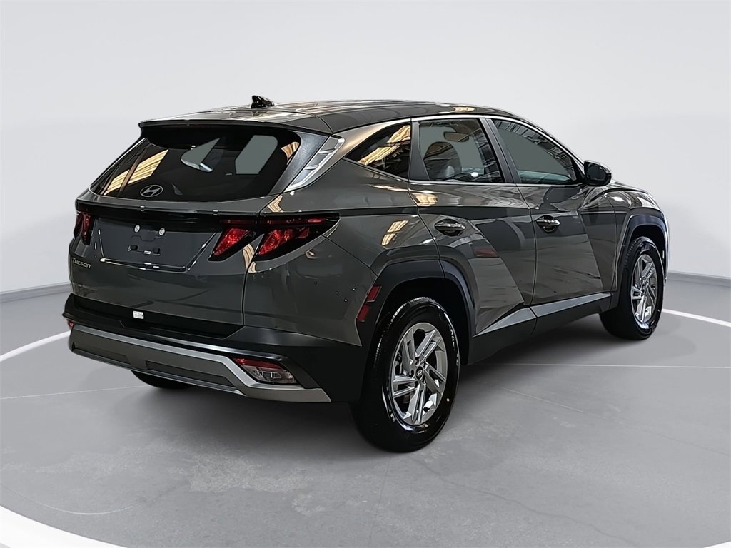 New 2026 Hyundai Tucson SE image 5