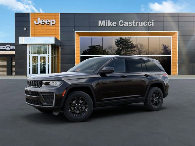 New 2026 Jeep Grand Cherokee Laredo image 3