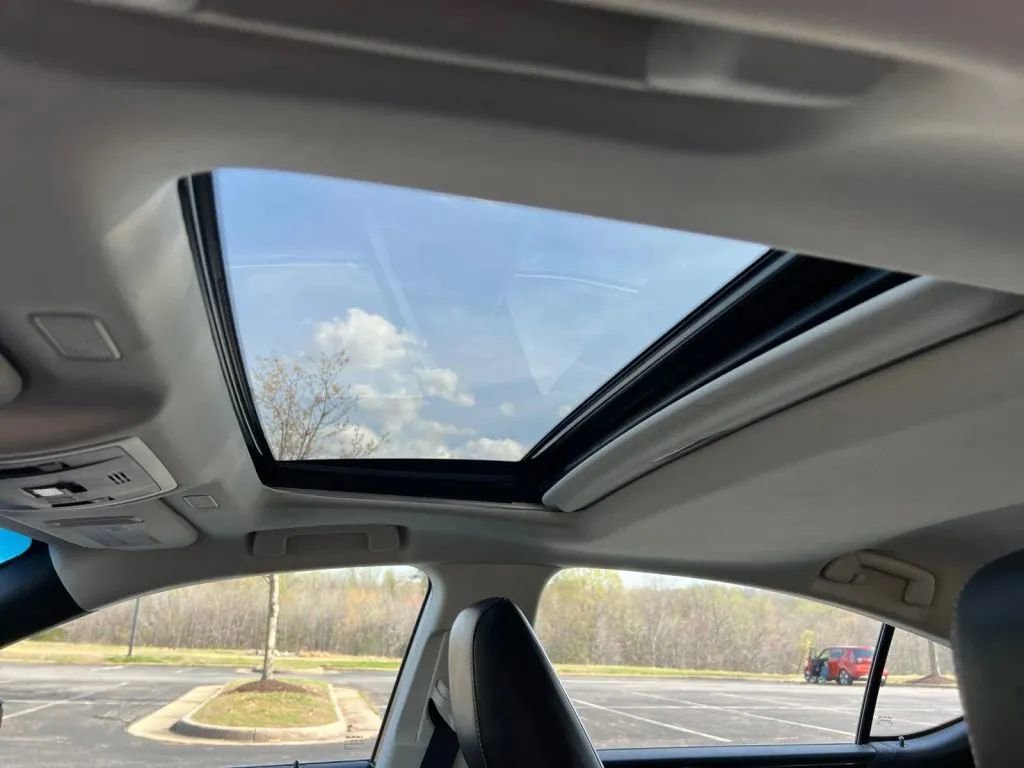 Used 2023 Lexus ES 350 w/ Accessory Package (Z1) FWD image 26