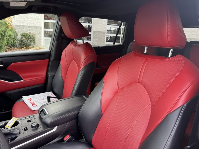 Certified 2023 Toyota Highlander XSE image 20