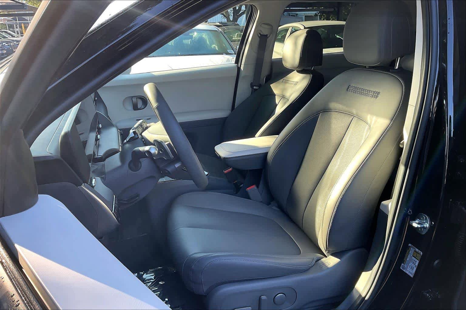 Certified 2026 Hyundai Ioniq 5 SEL RWD image 7