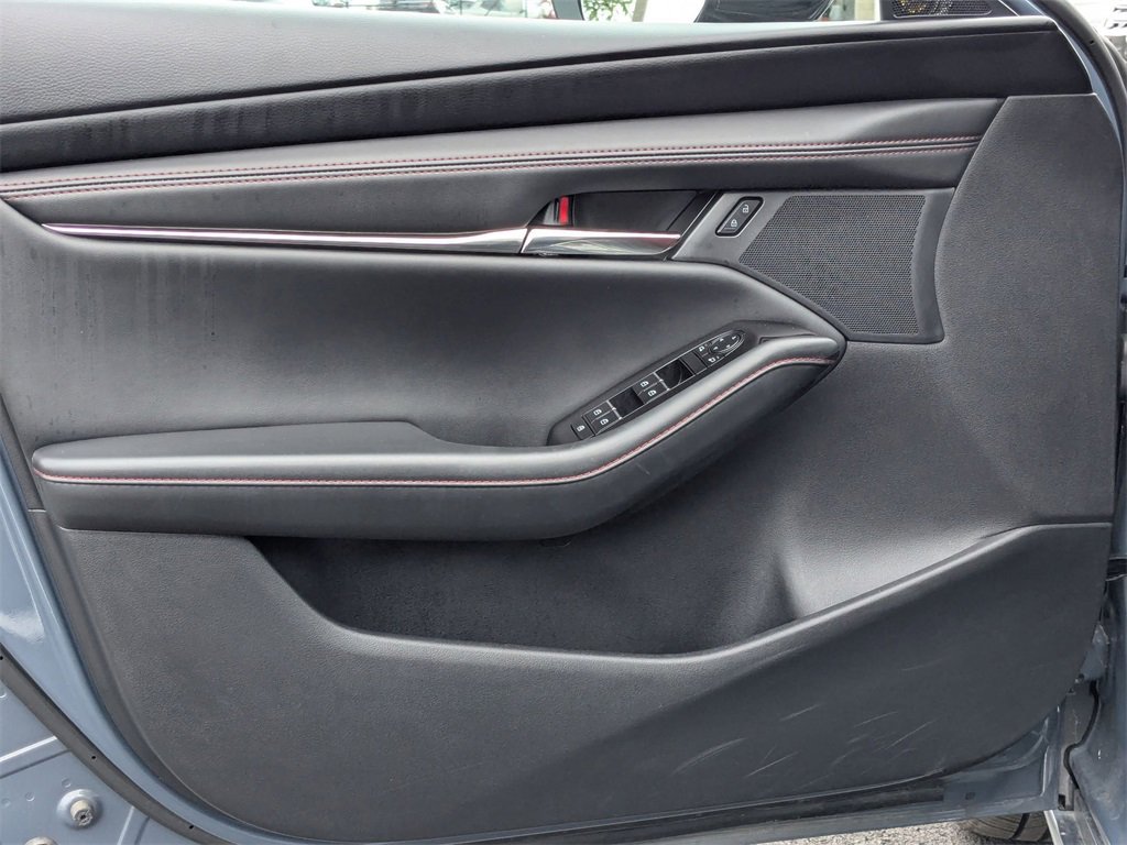 Used 2025 MAZDA MAZDA3 s image 13
