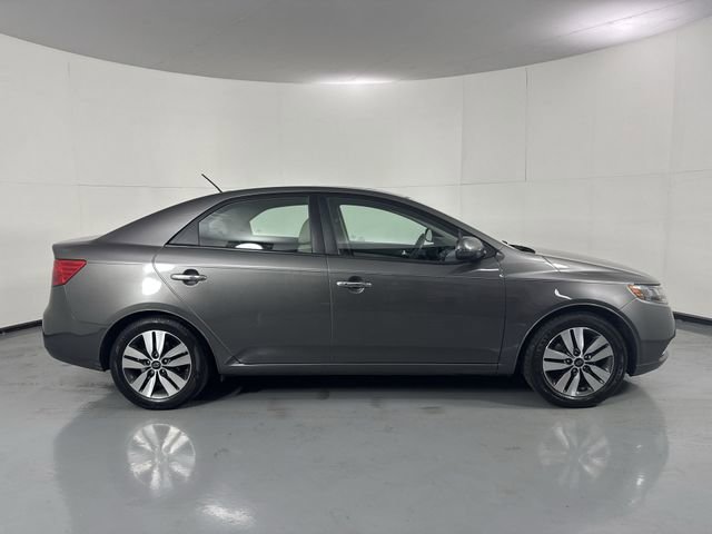 Used 2013 Kia Forte EX w/ Tech Pkg FWD image 36