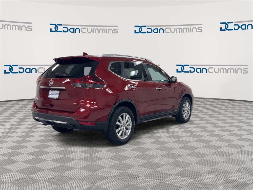 Used 2020 Nissan Rogue SV image 8