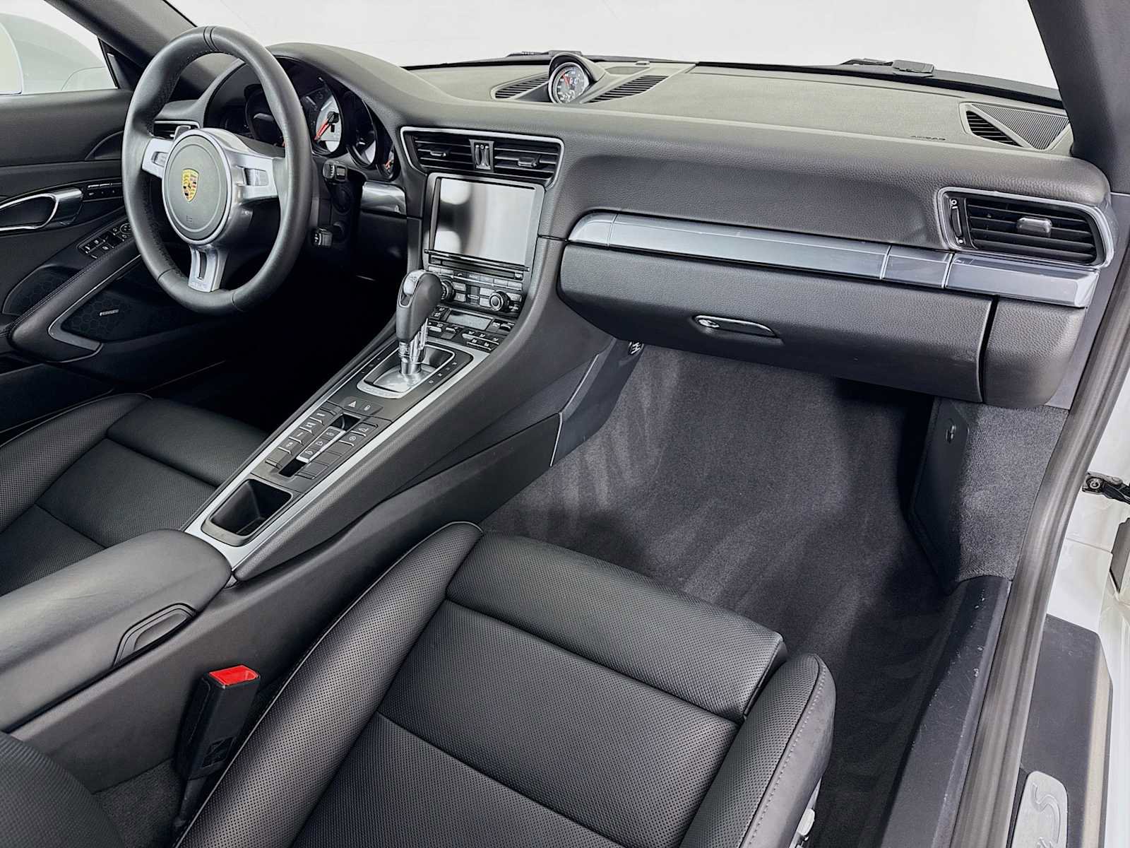 Certified 2016 Porsche 911 Carrera S RWD image 28