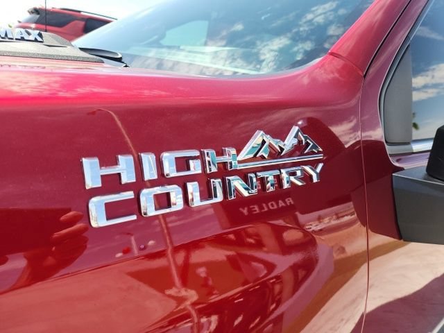 New 2026 Chevrolet Silverado 3500 High Country w/ Technology Package AWD/4WD image 12
