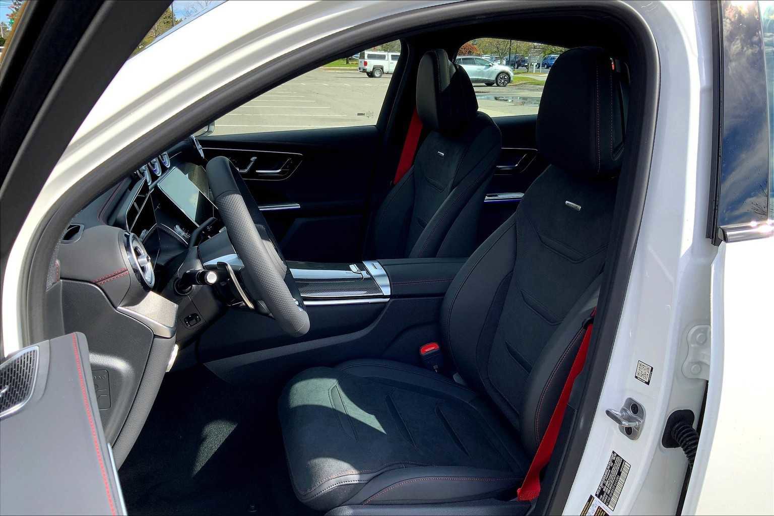 New 2026 Mercedes-Benz GLC 43 AMG 4MATIC Coupe image 12