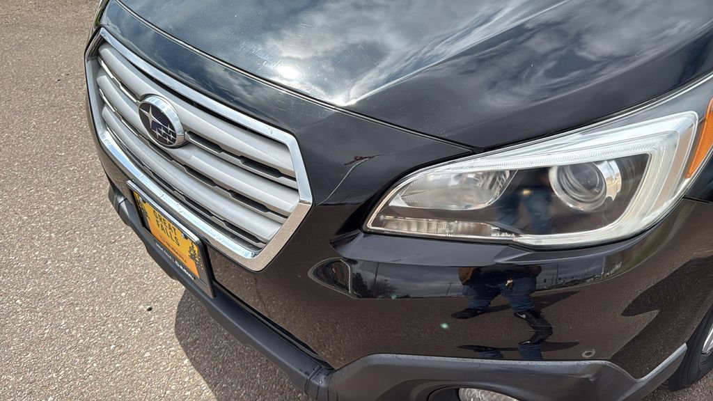 Used 2016 Subaru Outback 2.5i Premium image 9