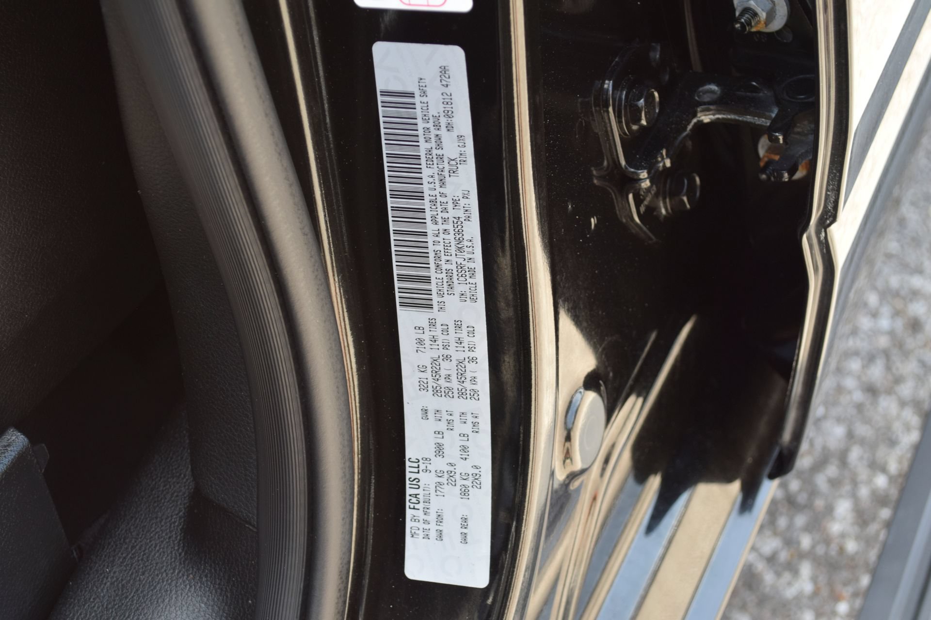 Used 2019 RAM 1500 Laramie AWD/4WD image 28