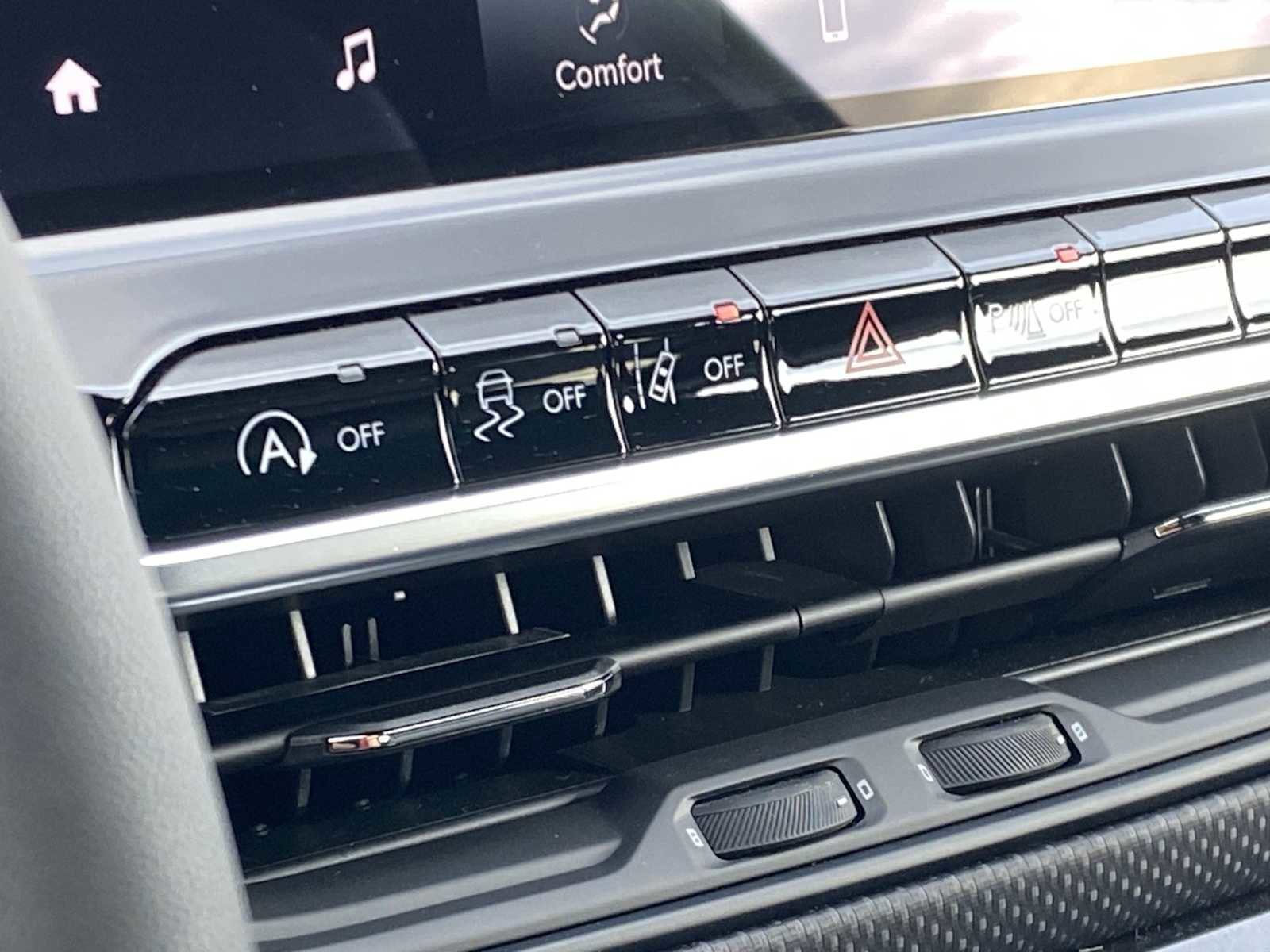 New 2025 Jeep Compass Limited w/ Sun & Sound Group image 28