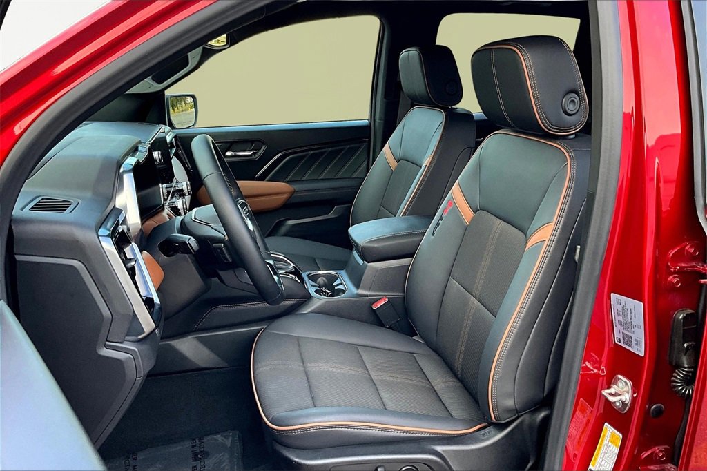 Used 2024 GMC Canyon AT4 w/ LPO, Skid Plate Package image 26