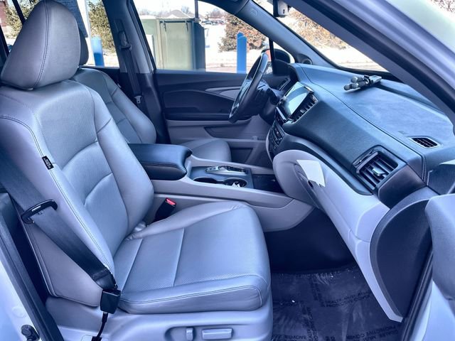 Used 2025 Honda Ridgeline RTL+ image 27