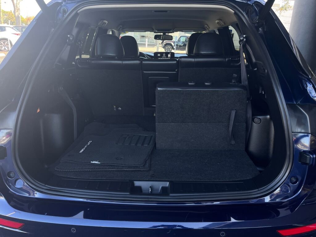Used 2024 Mitsubishi Outlander SEL image 25