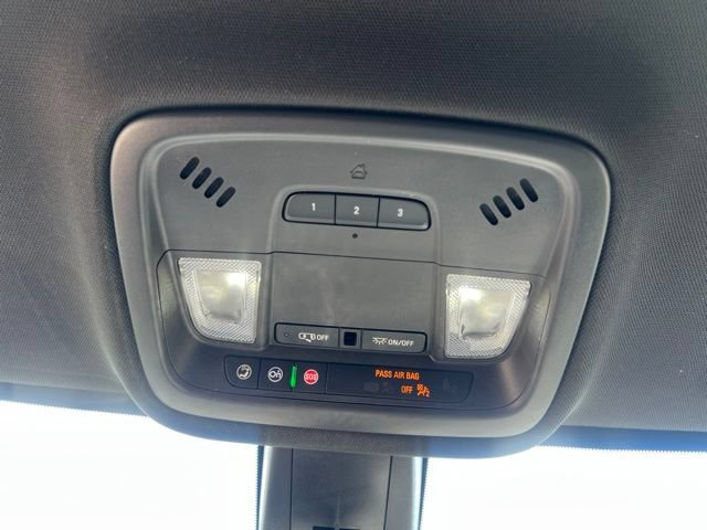Used 2023 Chevrolet Traverse LT AWD/4WD image 33