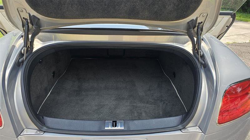 Used 2015 Bentley Continental GT image 9