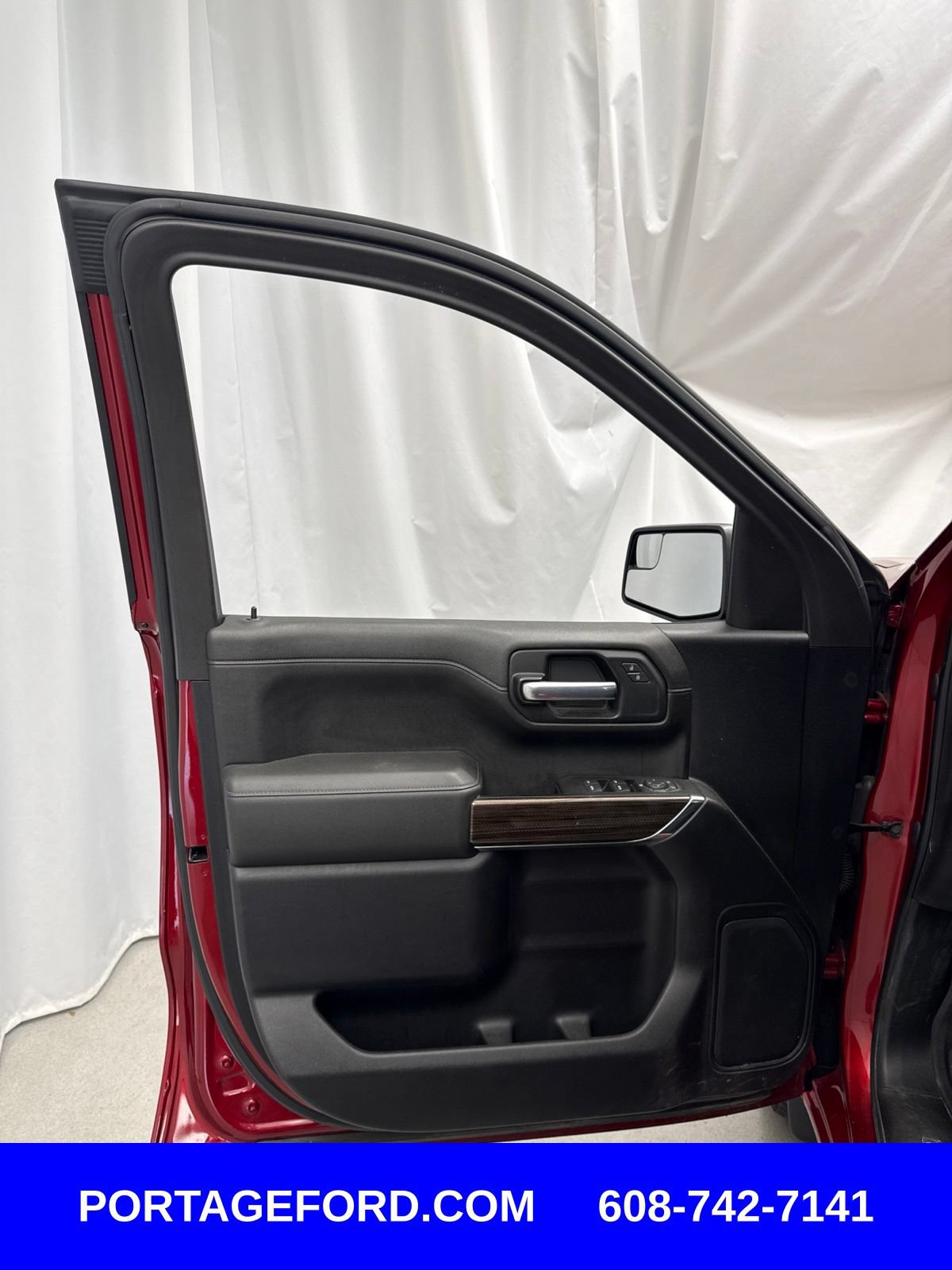 Used 2021 Chevrolet Silverado 1500 LT AWD/4WD image 11