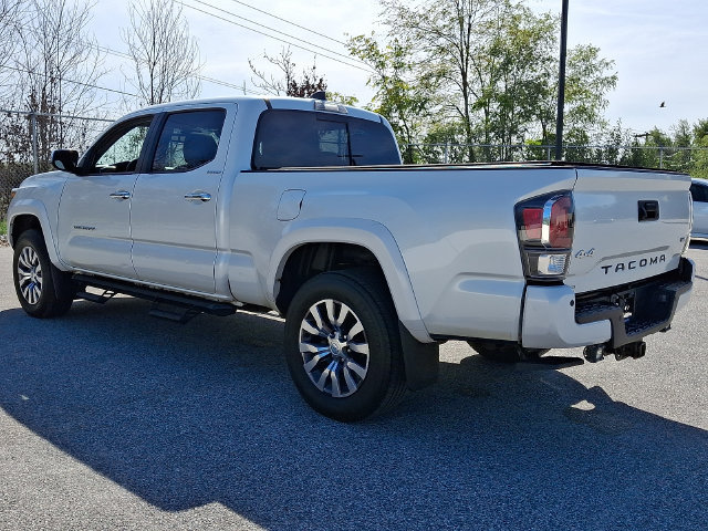 Used 2022 Toyota Tacoma Limited AWD/4WD image 7