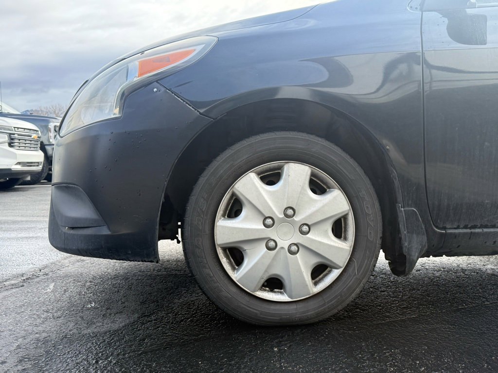 Used 2015 Nissan Versa S image 20