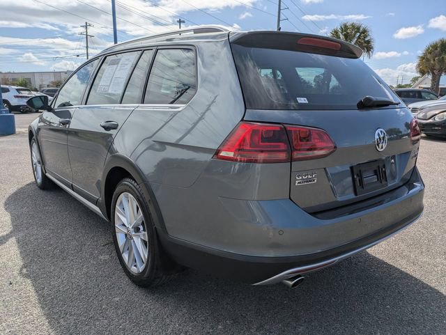 Used 2017 Volkswagen Golf Alltrack SE image 6