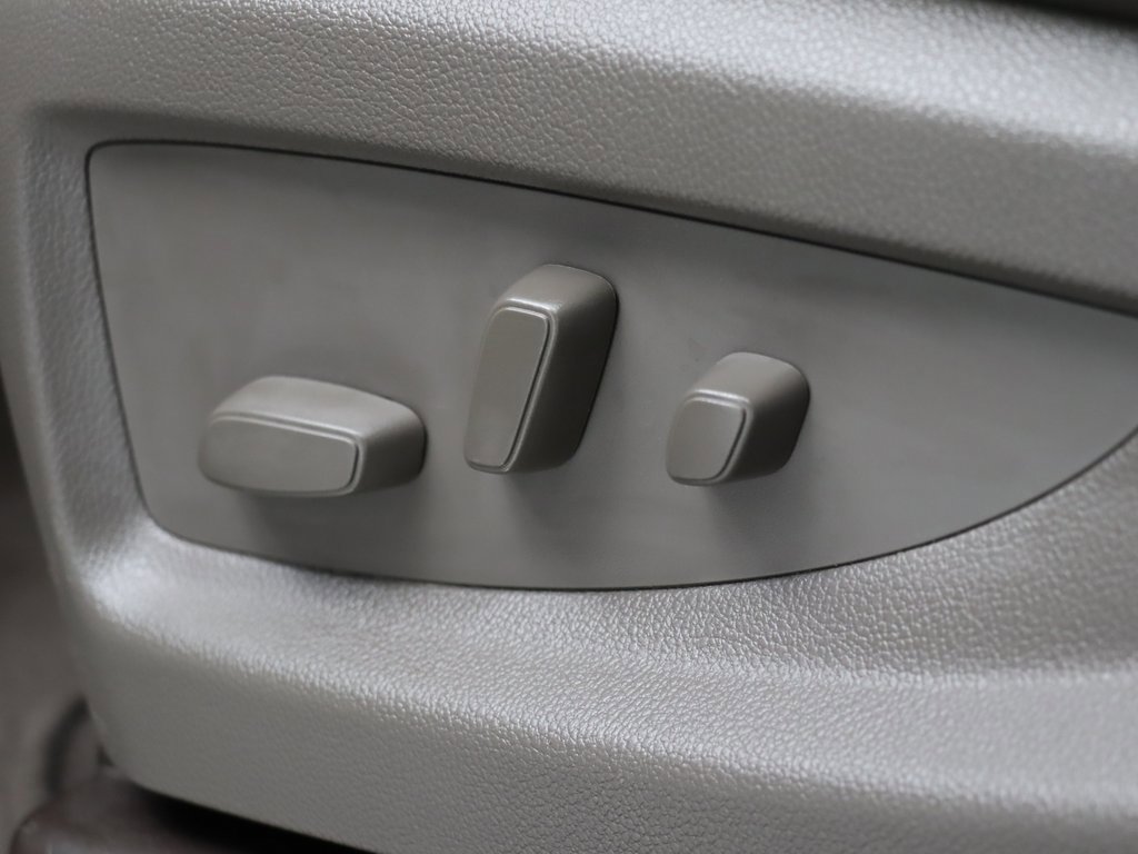 Used 2019 GMC Yukon Denali w/ Denali Ultimate Package image 19