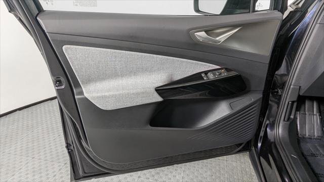 Used 2023 Volkswagen ID.4 Pro RWD image 12