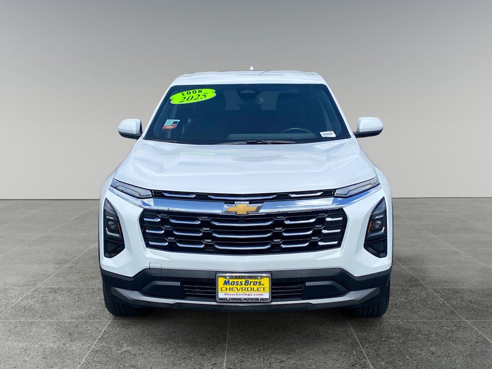 Used 2025 Chevrolet Equinox LT AWD/4WD image 8