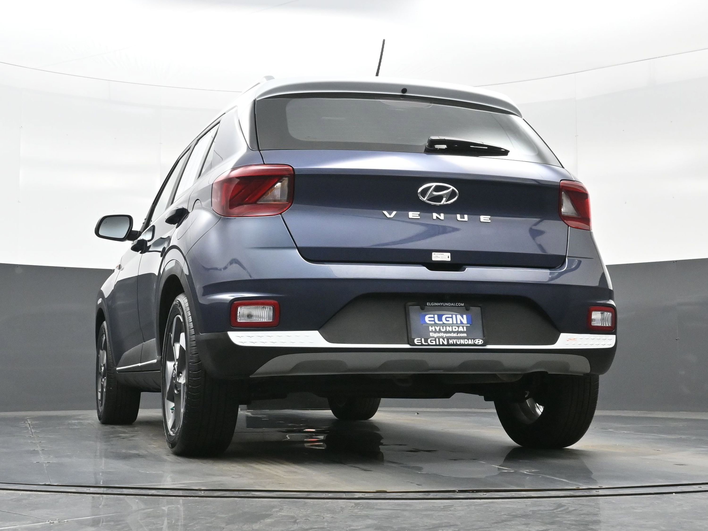 Certified 2025 Hyundai Venue Limited image 29