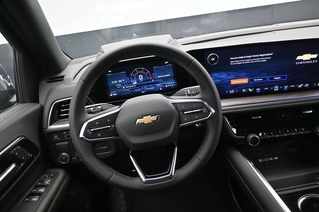 New 2026 Chevrolet Suburban Premier RWD image 29