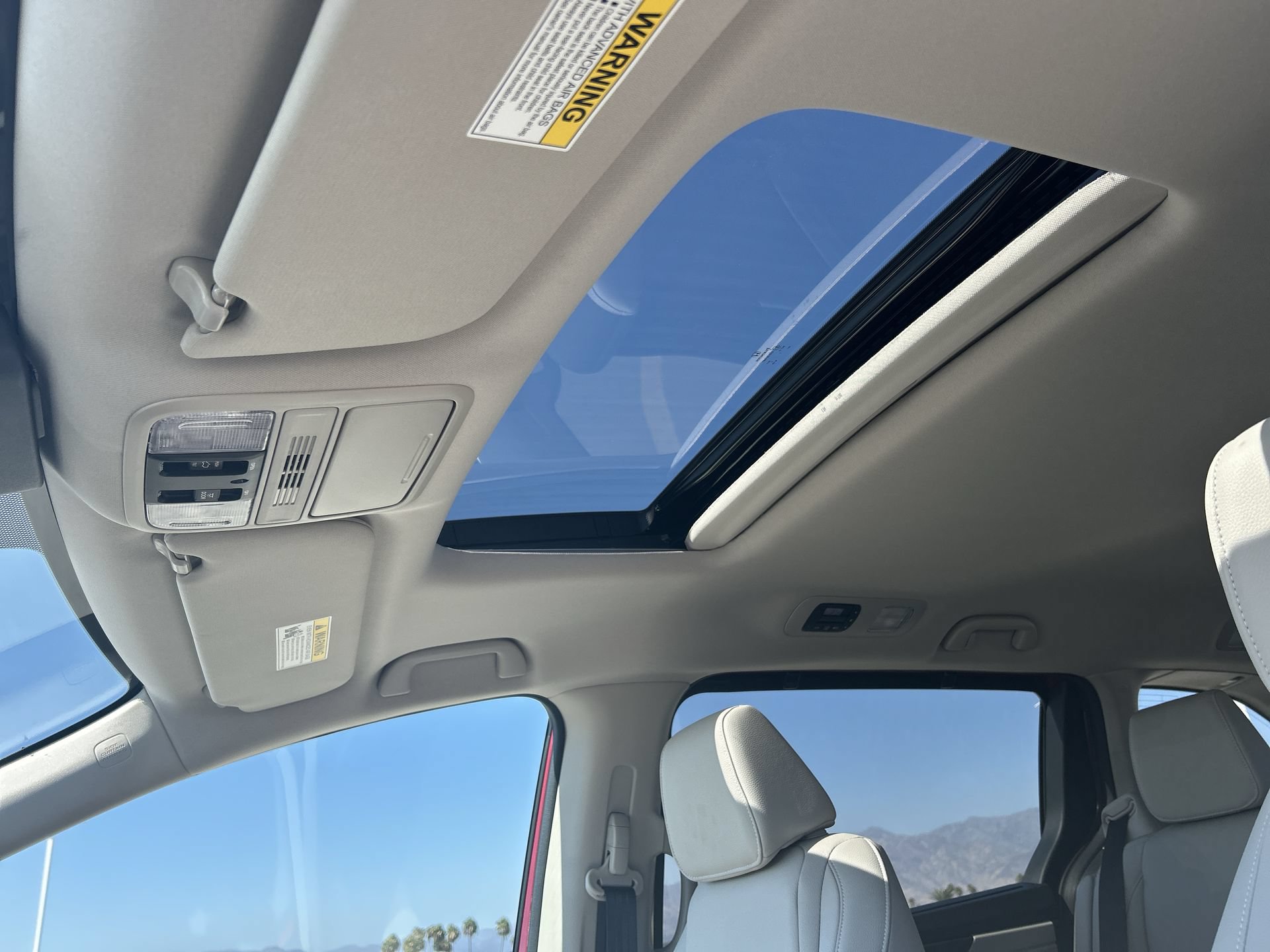 New 2026 Honda Odyssey EX-L image 16