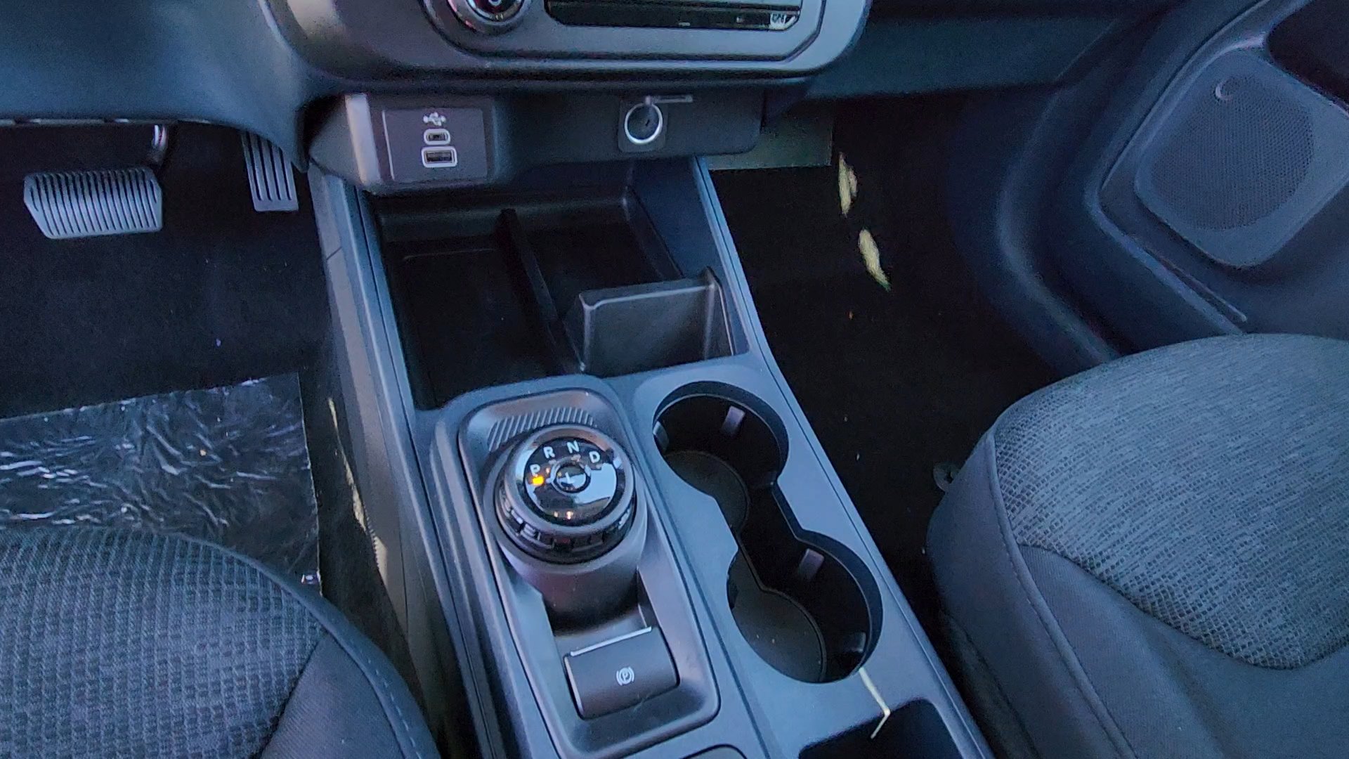 New 2025 Ford Maverick XL w/ Equipment Group 101A image 26