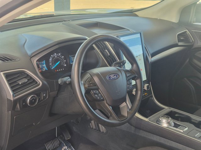 Used 2024 Ford Edge SE AWD/4WD image 10