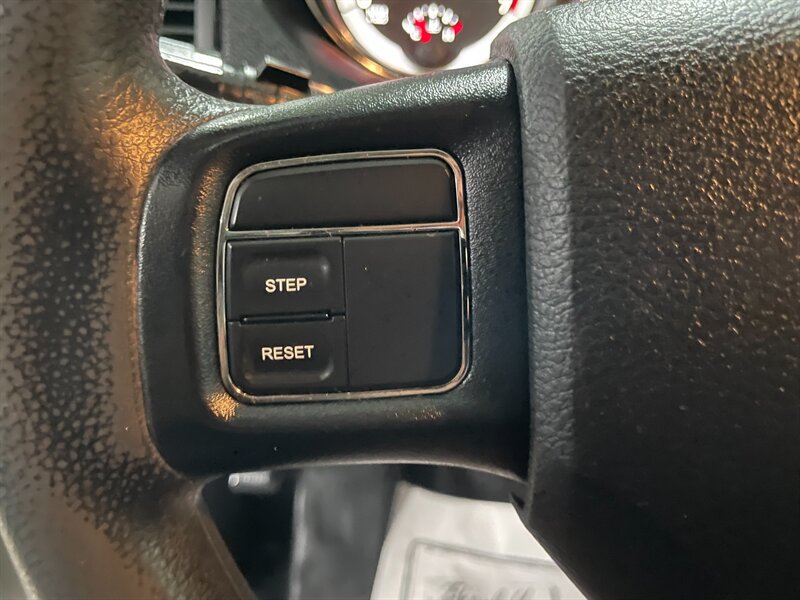 Used 2014 RAM C/V Tradesman FWD image 10