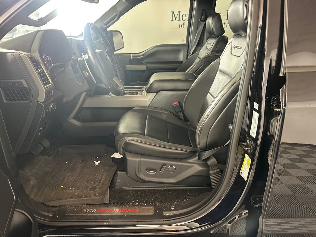 Used 2020 Ford F150 Raptor w/ Equipment Group 802A Luxury image 3