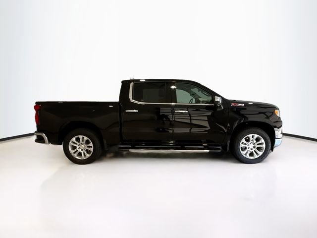 Certified 2022 Chevrolet Silverado 1500 LTZ w/ LTZ Convenience Package II AWD/4WD image 8