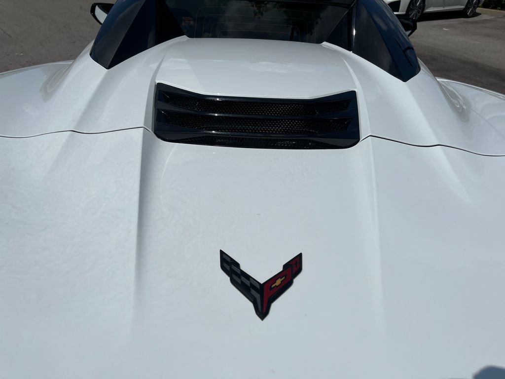 Used 2024 Chevrolet Corvette Z06 RWD image 40