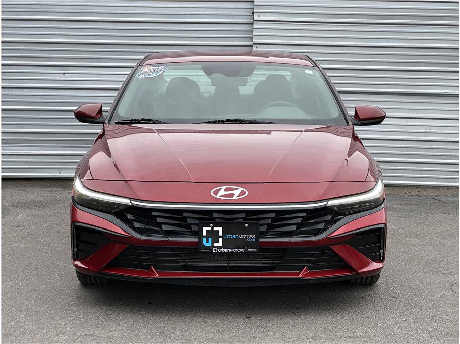 Used 2024 Hyundai Elantra SE image 7