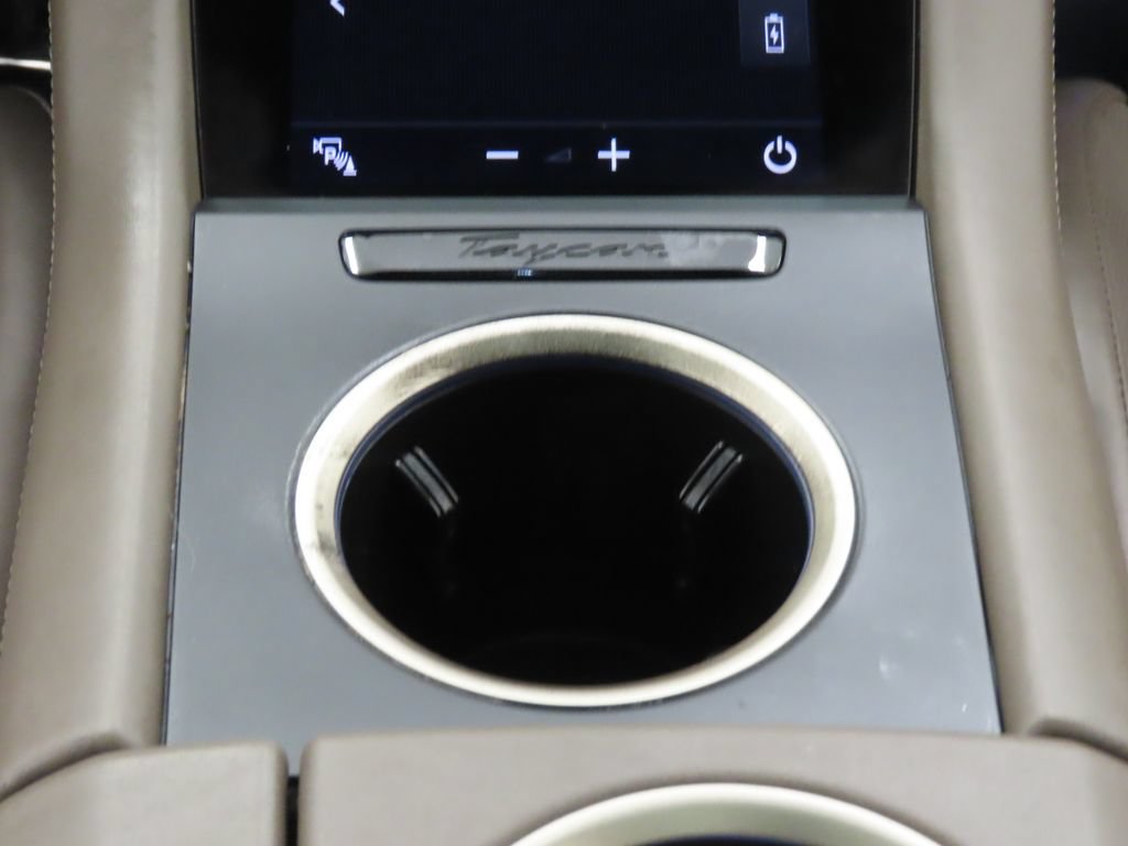 Certified 2021 Porsche Taycan Turbo AWD/4WD image 27