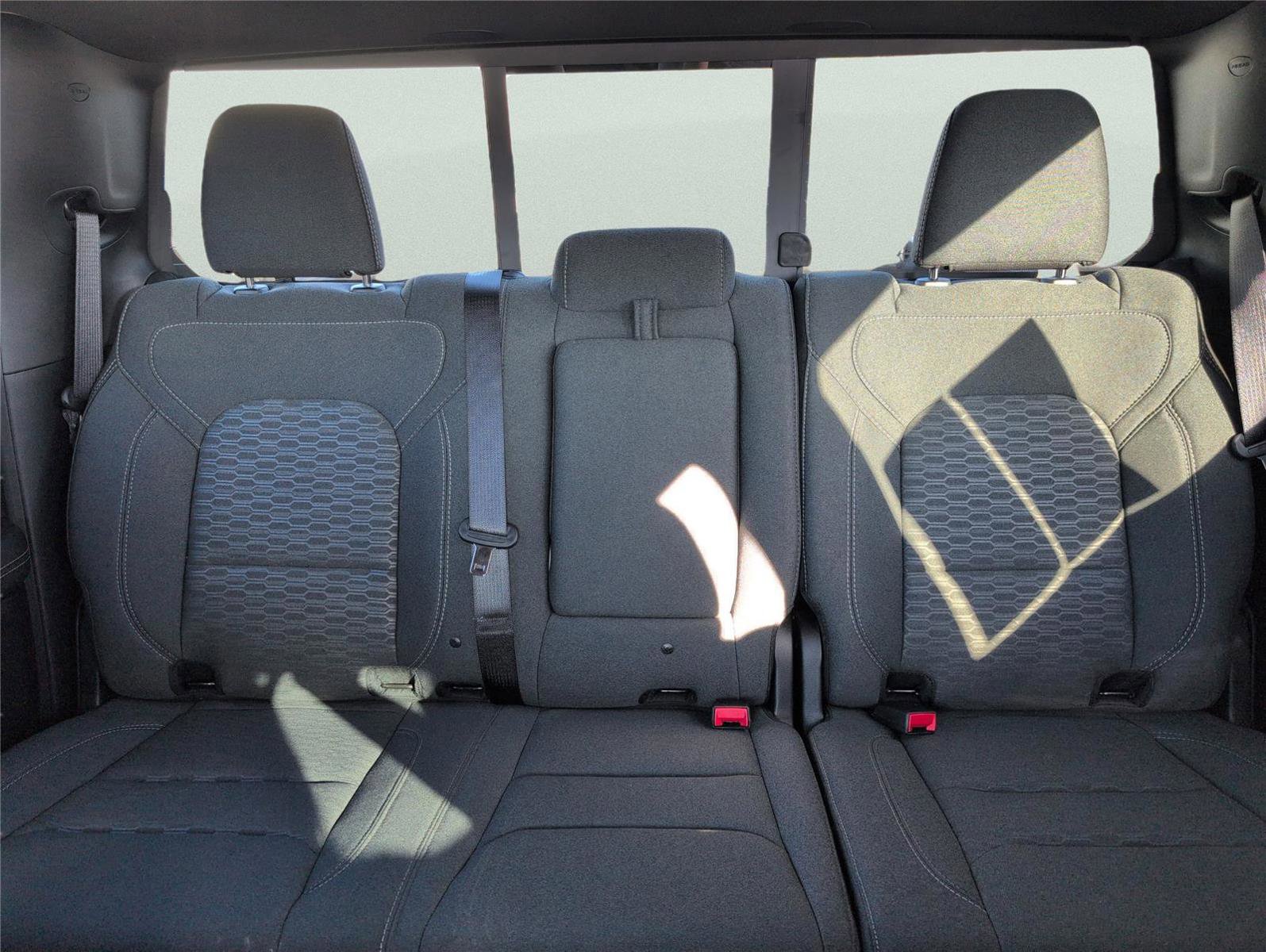 Used 2025 RAM 1500 Big Horn image 32