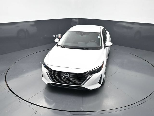 Used 2025 Nissan Sentra S w/ Lighting Package FWD image 23