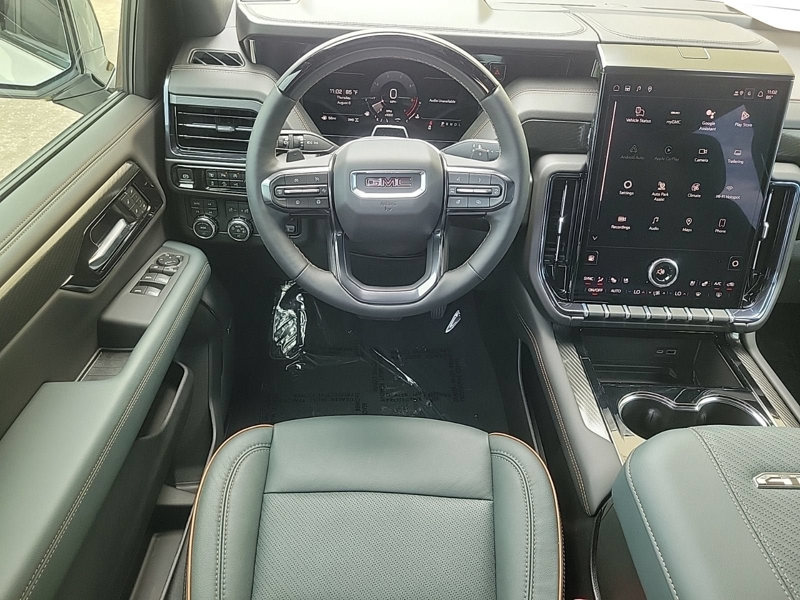 New 2026 GMC Yukon XL AT4 w/ AT4 Premium Plus Package AWD/4WD image 15