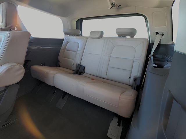 Used 2023 Lincoln Navigator Reserve image 30