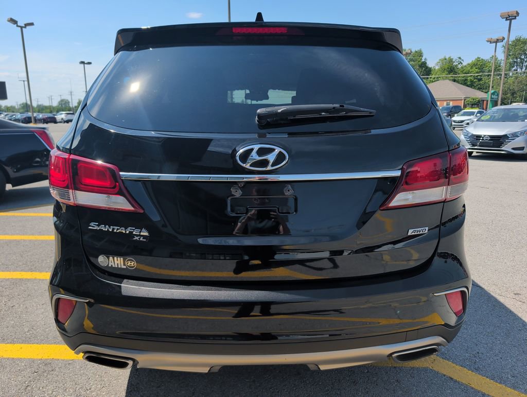 Used 2019 Hyundai Santa Fe XL SE AWD/4WD image 6