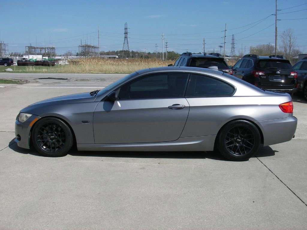Used 2011 BMW 335is Coupe RWD image 10