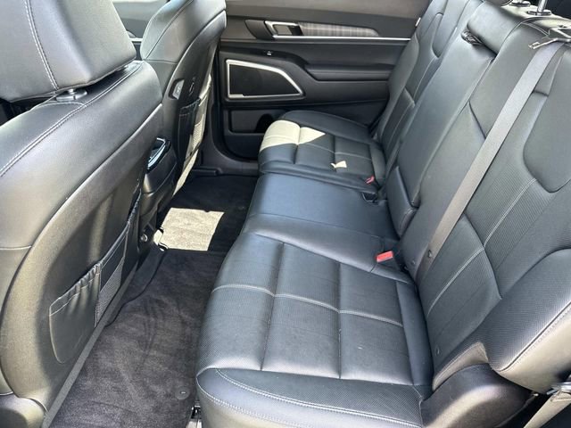 Used 2023 Kia Telluride EX image 24