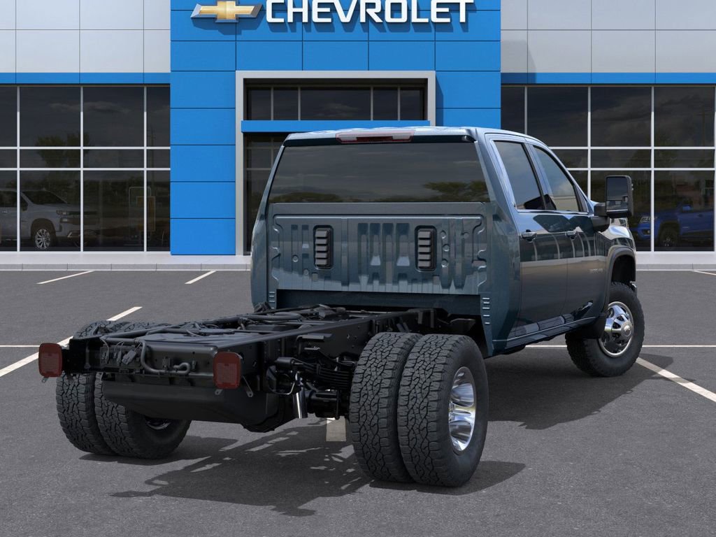 New 2026 Chevrolet Silverado 3500 LT w/ Convenience Package AWD/4WD image 4