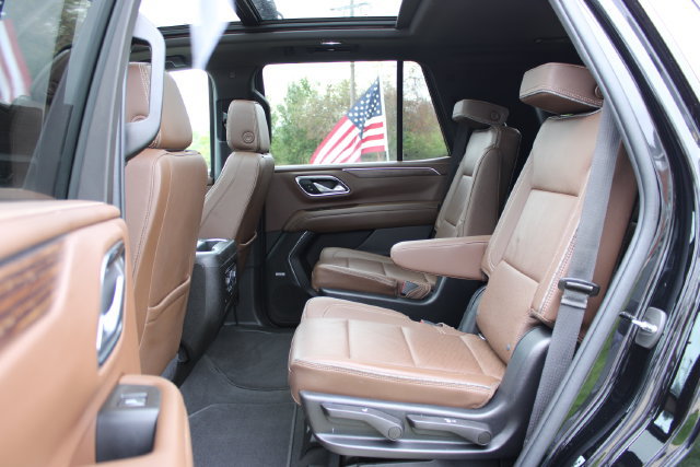 Used 2022 Chevrolet Tahoe High Country w/ Max Trailering Package AWD/4WD image 39