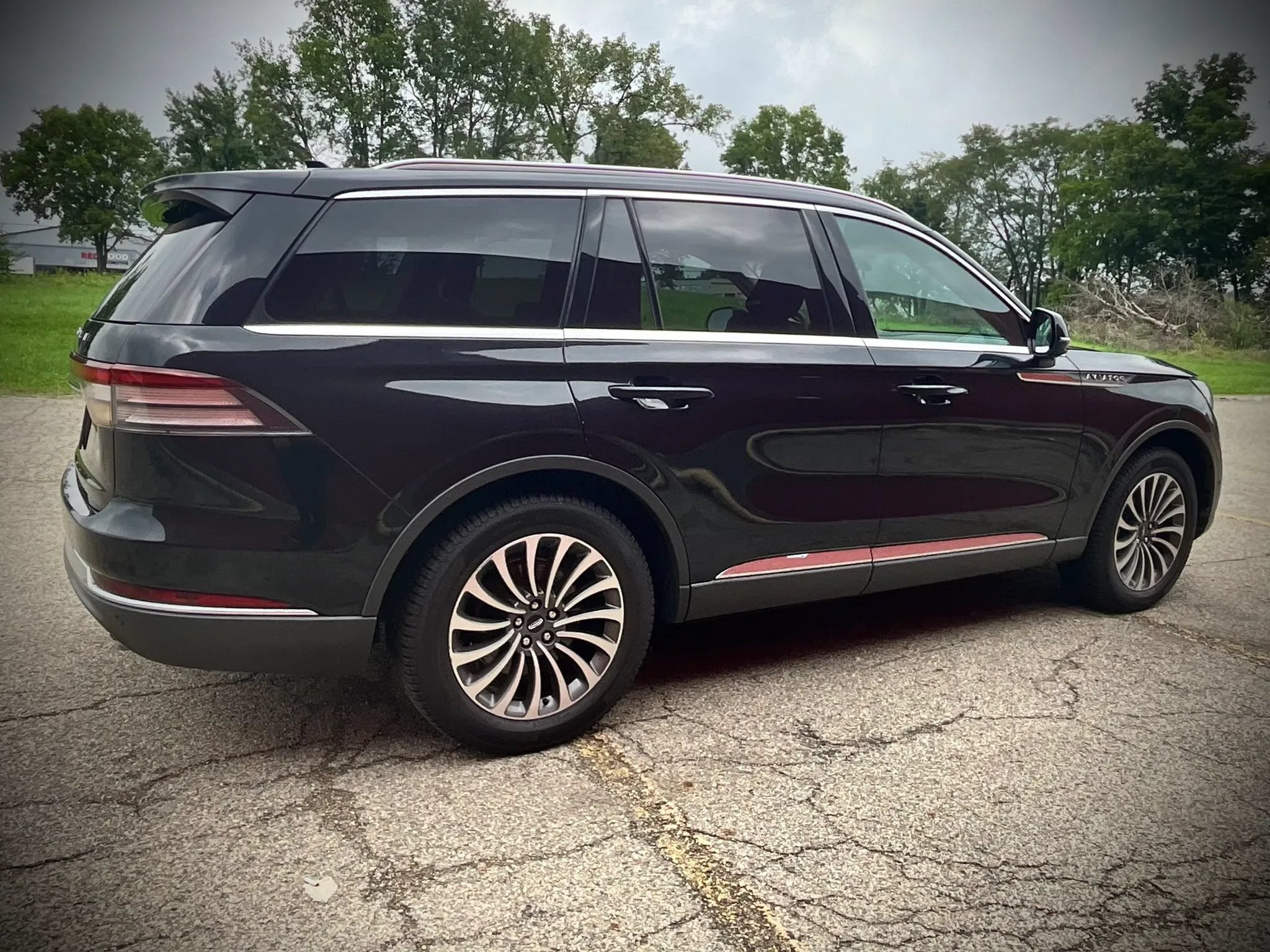 Used 2020 Lincoln Aviator Reserve w/ Equipment Group 201A AWD/4WD image 5