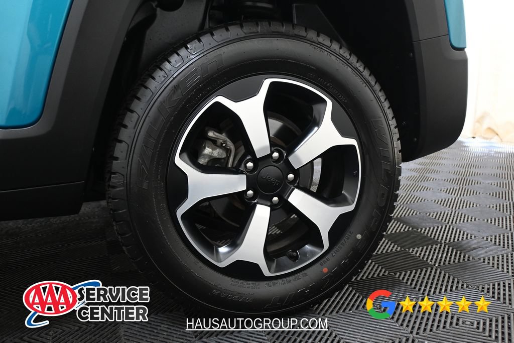 Used 2021 Jeep Renegade Trailhawk w/ Sun & Sound Group AWD/4WD image 38