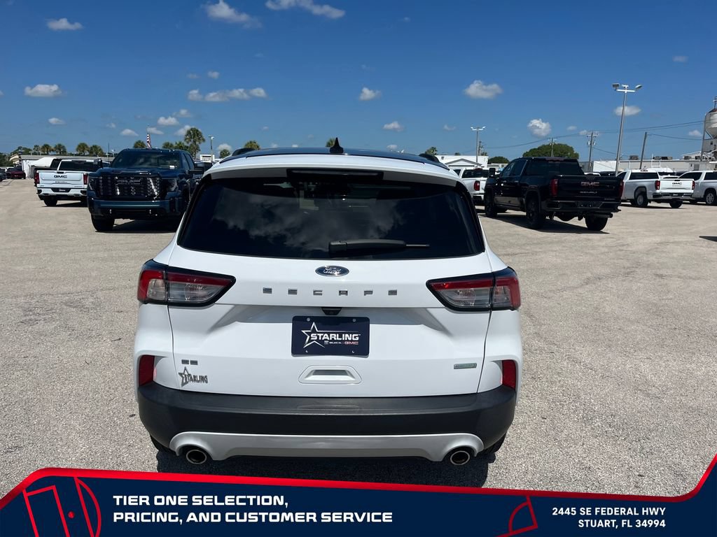 Used 2020 Ford Escape SE FWD image 6