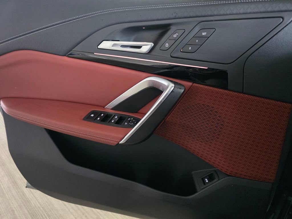 New 2026 BMW X2 xDrive28i w/ Convenience Package image 15